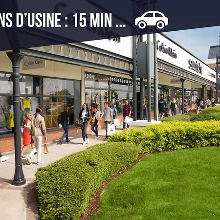 Le Joffre - Next To The Train Station