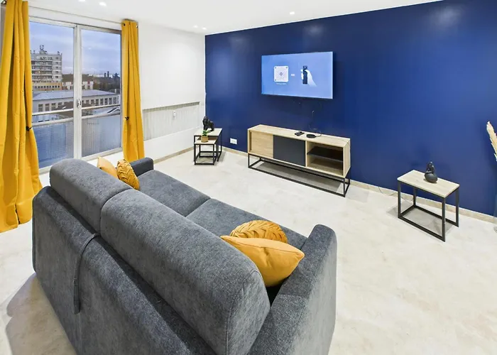 Le Joffre - Au Pied De La Gare Troyes